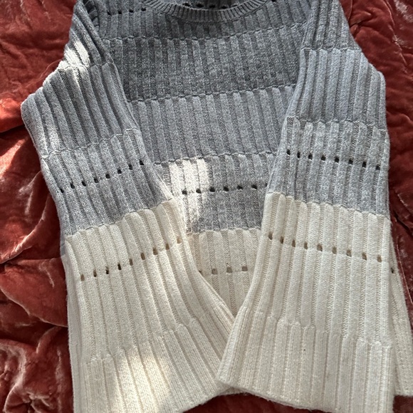 Vince Camuto Gray and Cream Ribbed Sweater - Picture 1 of 3